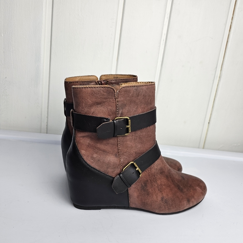 Comfortiva Ramika Mahogany Leather Boots Women's 9M - Picture 3 of 10